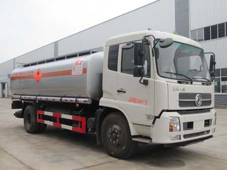 楚飞牌CLQ5161GYY5D型运油车