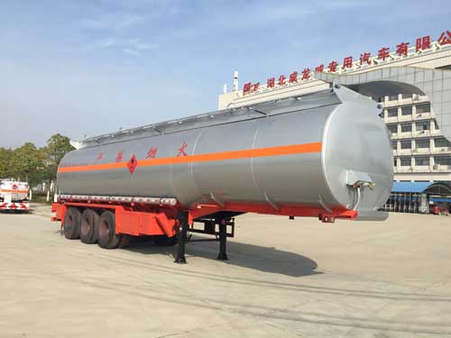 楚飞牌CLQ9401GYYC型运油半挂车