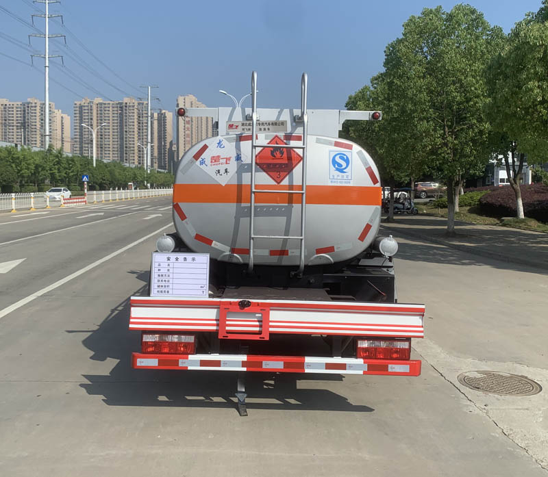 楚飞牌CLQ5090GJY6E型加油车